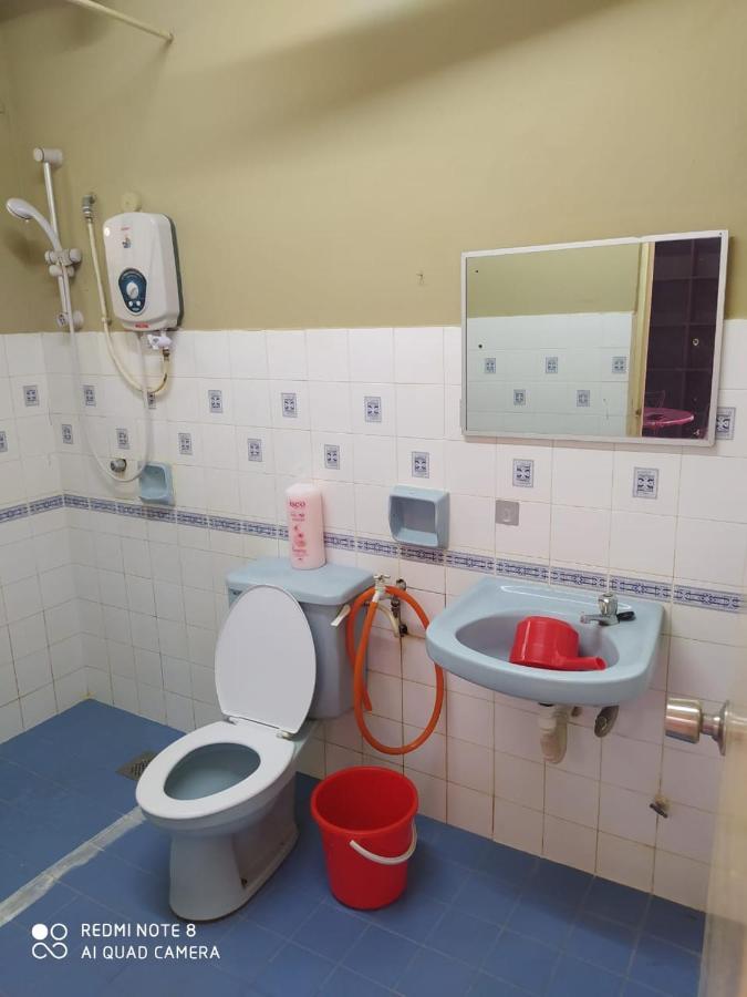 Pd Laguna Homestay Red Port Dickson Exterior photo
